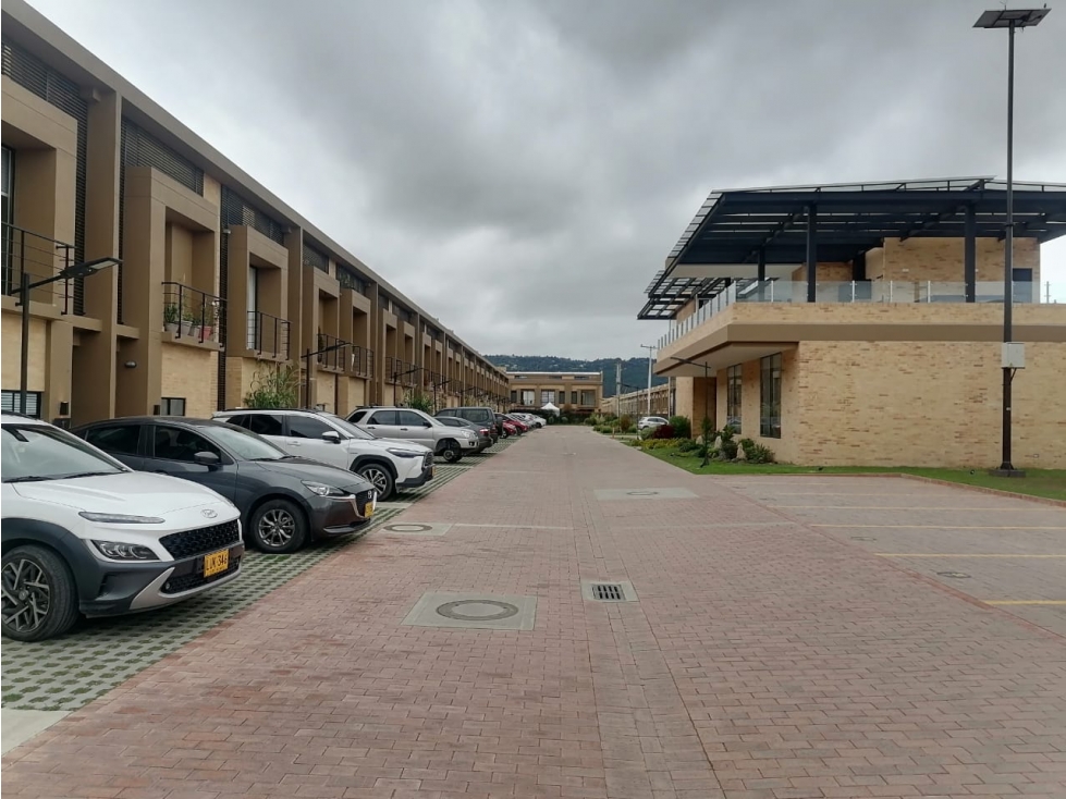 CASA EN VENTA 113 M2 CHIA