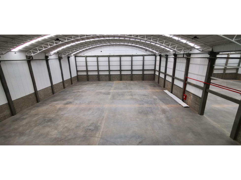 Bodega en Arrendamiento Autopista Medellín 2.600 M2 - 5