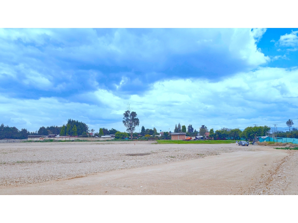 Arriendo Lote 20.000 Autopista Medellín - 2