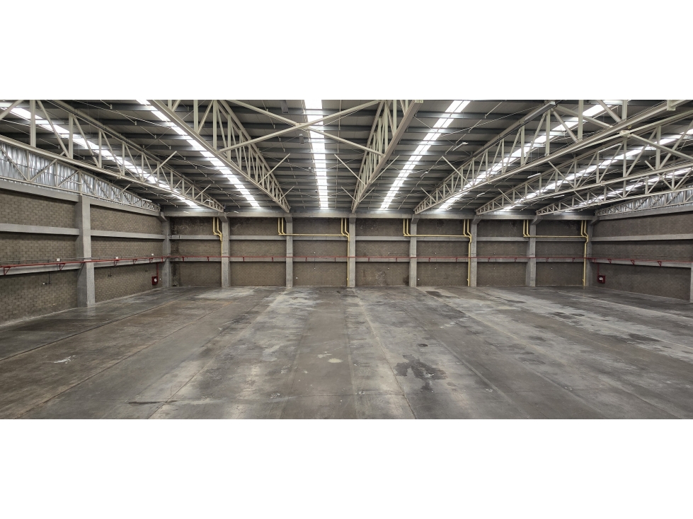 Bodega en Arriendo 3.600 M2 Auto Medellín - 4