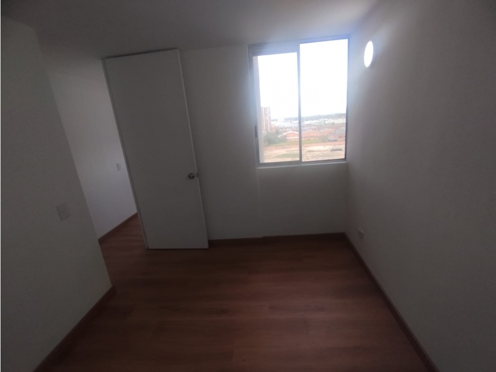 SE ARRIENDA APARTAMENTO EN CR CANEY FONTIBON PUEBLO VIEJO - WIR — foto 6