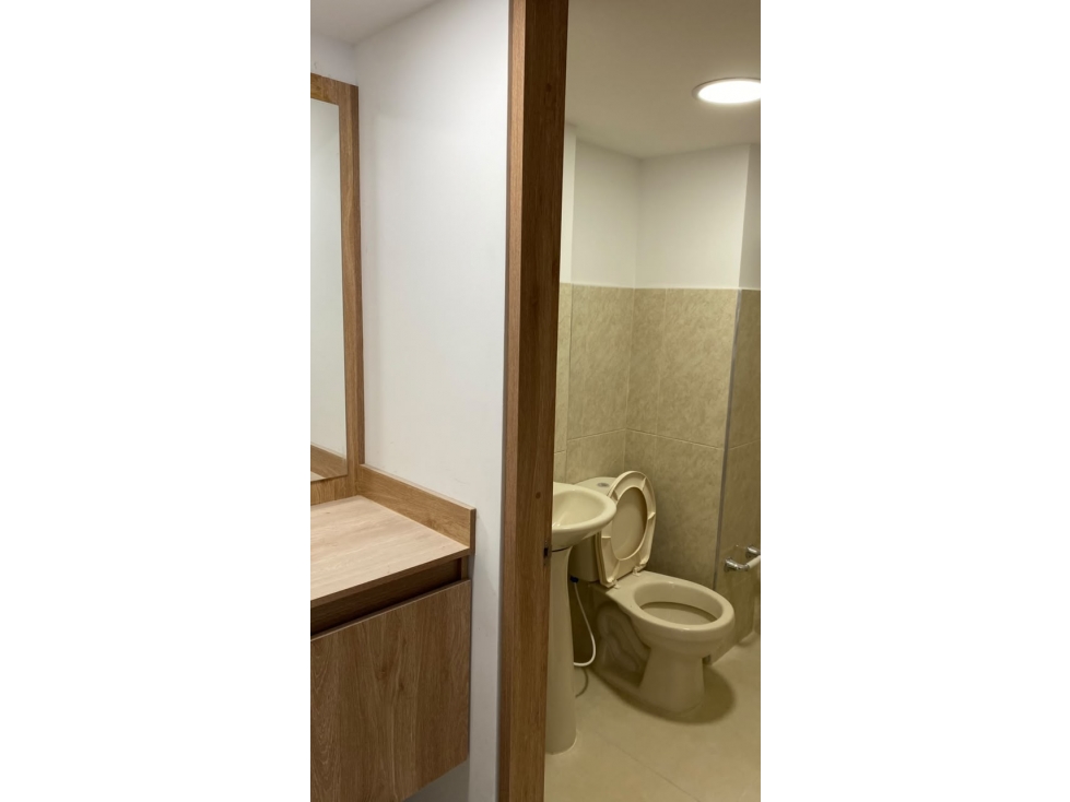 SE ARRIENDA SEGUNDO PISO COMERCIAL EN EL BARRIO BONANZA - FRAP — foto 5