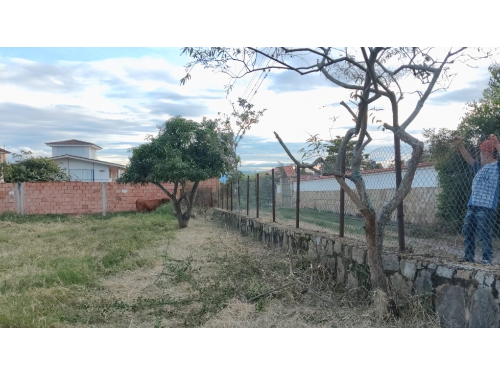 SE VENDE LOTE EN VEREDA LA PUERTA SECTOR CHINAUTA - 3