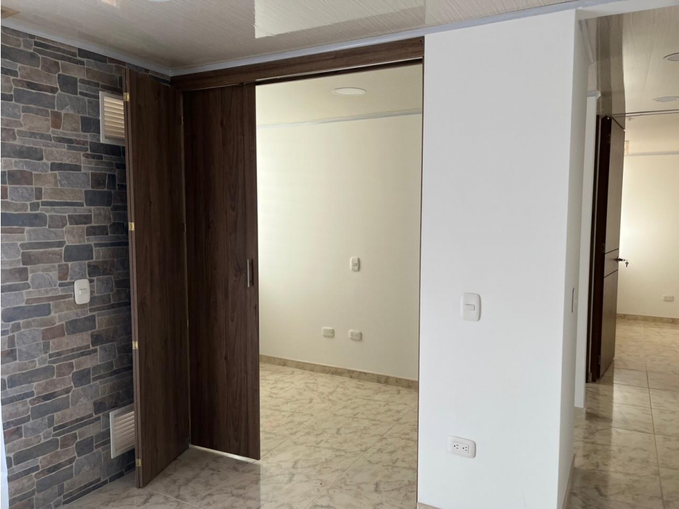 SE ARRIENDA APARTAMENTO EN CHIA C.R VALVERDE MENTA — foto 2