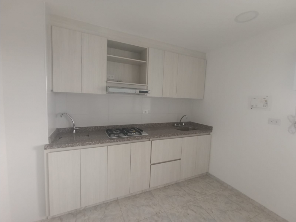 SE ARRIENDA APARTA ESTUDIO ED. RODAS B/ VILLEMAR - 404 DRM — foto 3