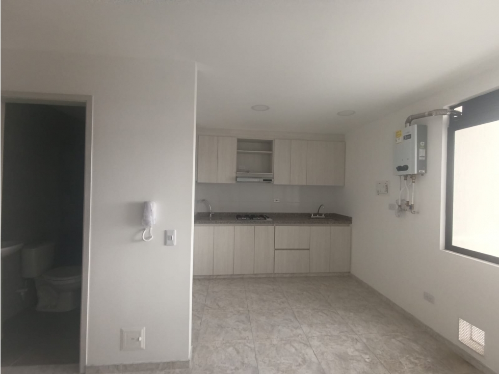 SE ARRIENDA APARTA ESTUDIO ED. RODAS B/ VILLEMAR - 404 DRM — foto 2