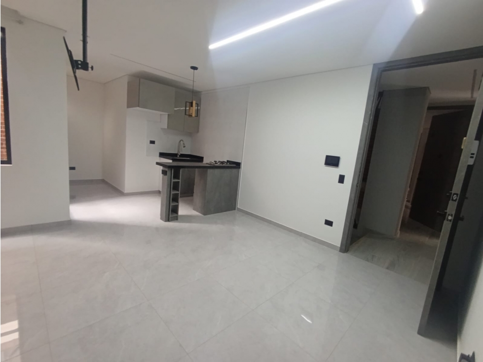 SE ARRIENDA APARTA ESTUDIO EN MODELIA ED ARKADIA 105 - ARG