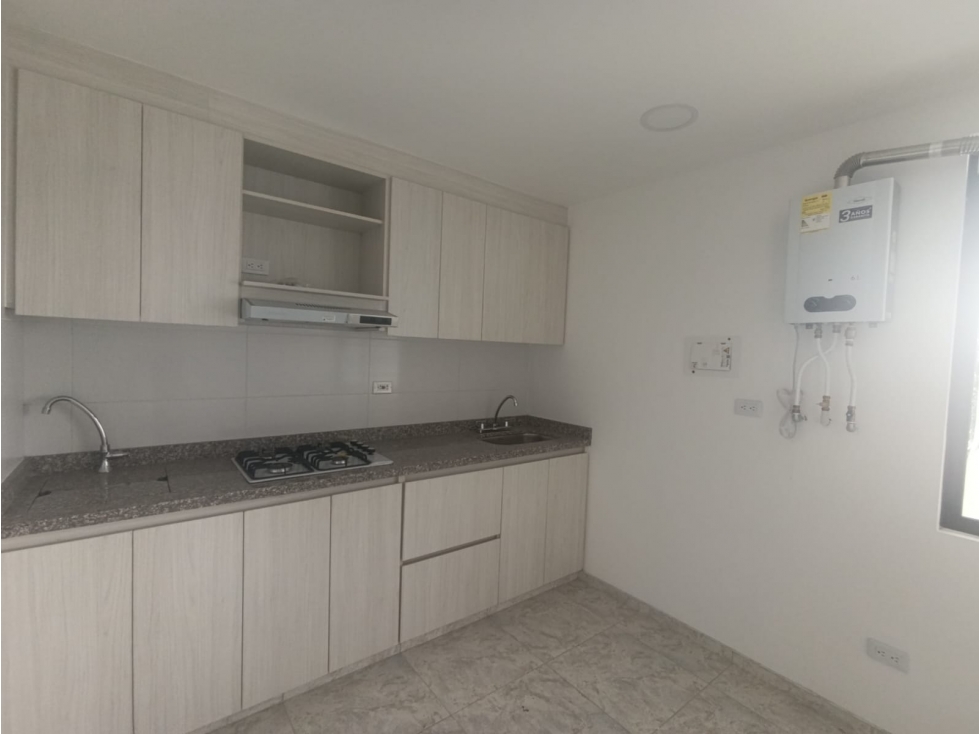 SE ARRIENDA APARTA ESTUDIO ED. RODAS B/ VILLEMAR - 404 DRM — foto 4
