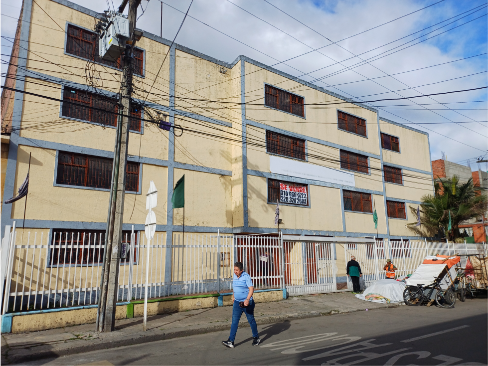 SE VENDEN INSTALACIONES EN VILLEMAR ANTERIORMENTE COLEGIO ATENEO