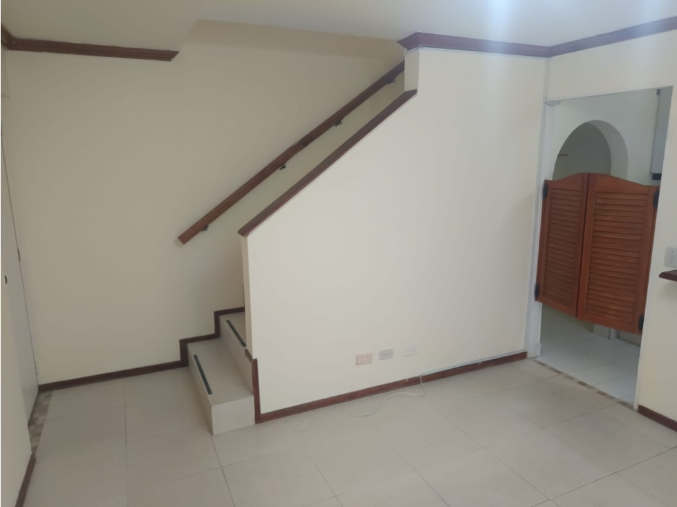 SE ARRIENDA APARTAESTUDIO EN ED CEDRAL 9 - B/LOS CEDROS - FBL — foto 4