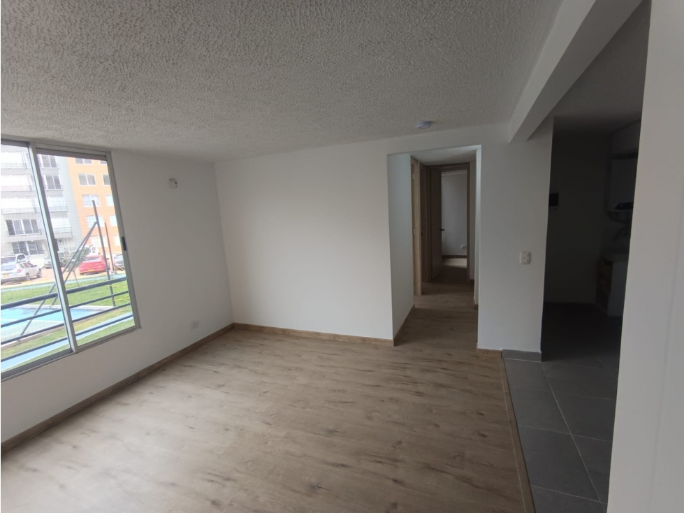 SE ARRIENDA APARTAMENTO EN C.R. ROMERO MADRID C/MARCA - NOPA — foto 4
