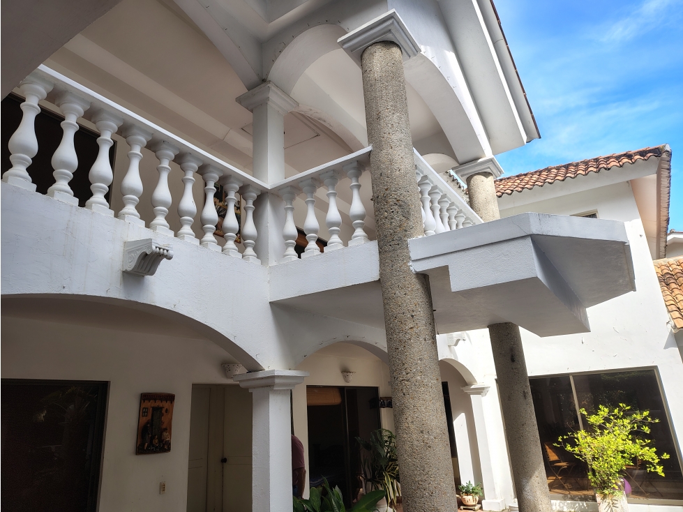 SE VENDE CASA EN CONDOMINIOS LA COLINA - MELGAR - 3