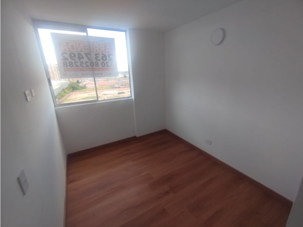 SE ARRIENDA APARTAMENTO EN CR CANEY FONTIBON PUEBLO VIEJO - WIR — foto 4