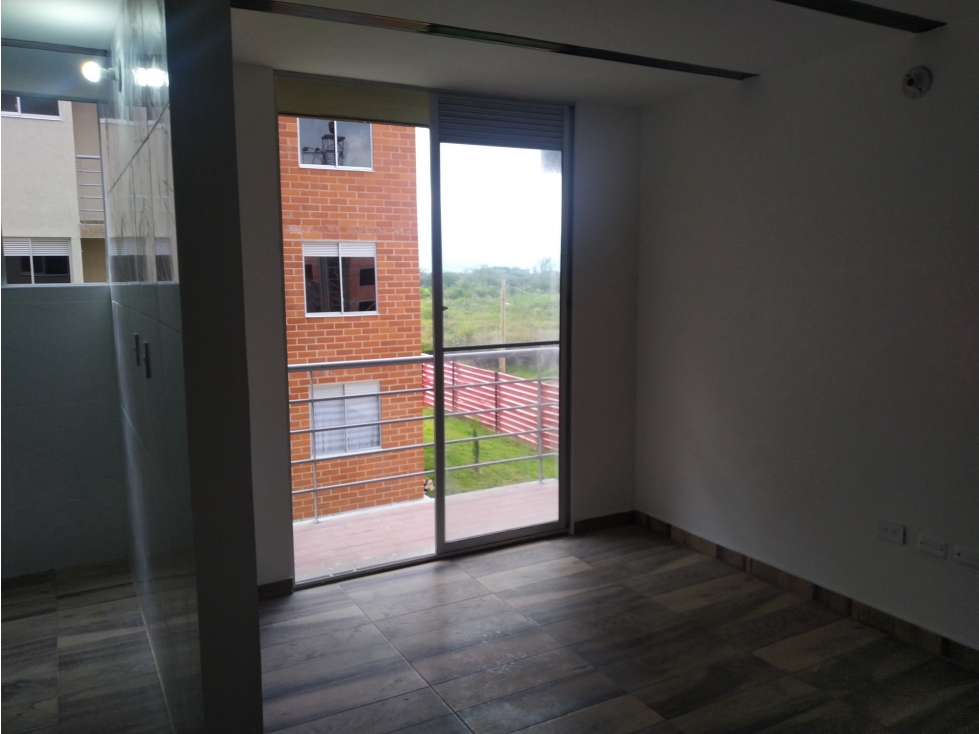 SE VENDE APTO 202 TO 18 EN C.R. CIMARA IBAGUE SECTOR PICALEÑA — foto 4
