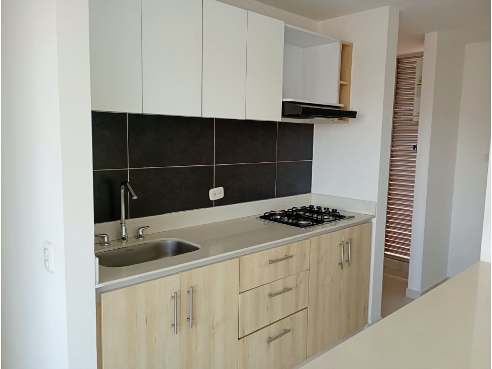 Se Arrienda Apartamento Conjunto Mayorca PH Sector de La Samaria-CMPR - 5