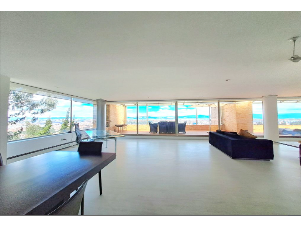 Alquiler de Apartamento Amoblado en Cerros de Medina Bogotá D.C