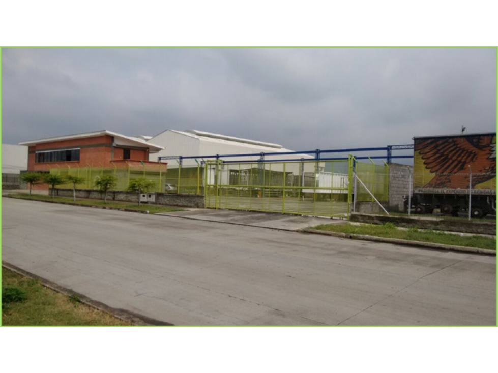 ALQUILER DE BODEGA CON OFICINAS PATIO TALLER ACOPI VALLE — foto 4