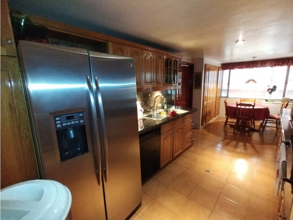 Venta apto Bogotá Santa Barbara — foto 5