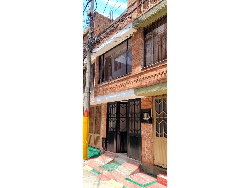 Venta casa Bogotá occidente El muelle sector Engativá — foto 2