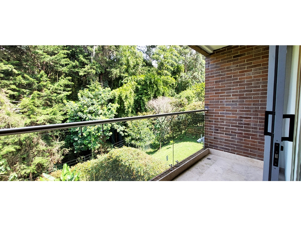 Casa en unidad cerrada en lote independiente con amplia zona verde — foto 5