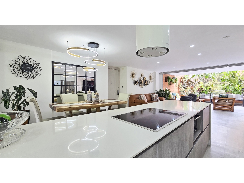 Vendo hermoso apto remodelado con doble terraza en Castropol — foto 6