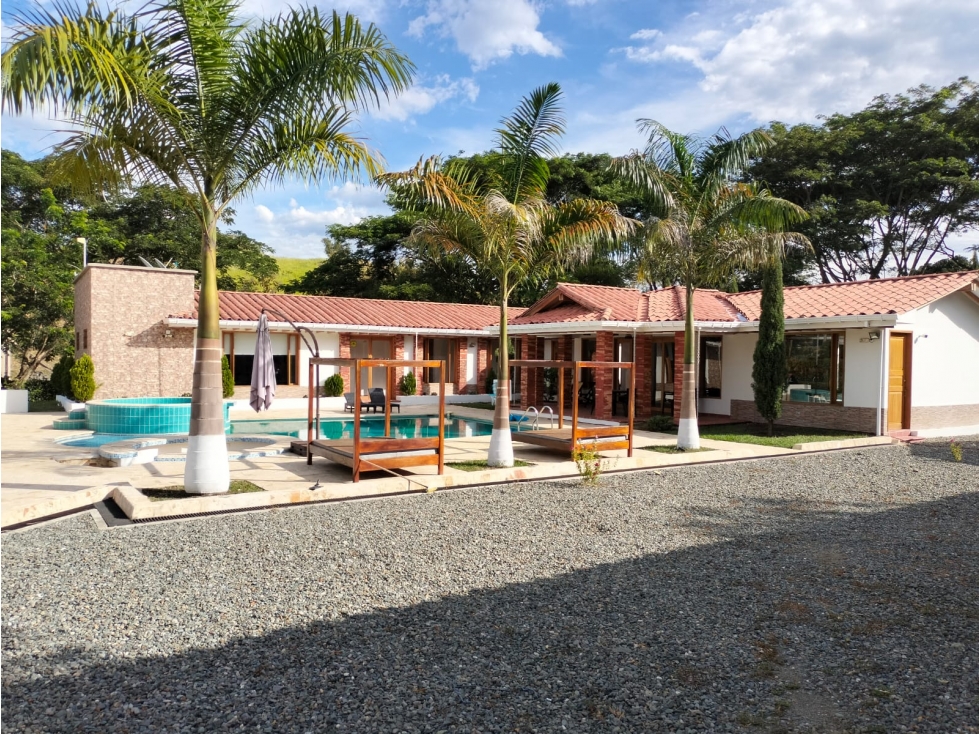 Vendo hermosa casa de 1 piso en Sopetran parcelación cerrada — foto 2