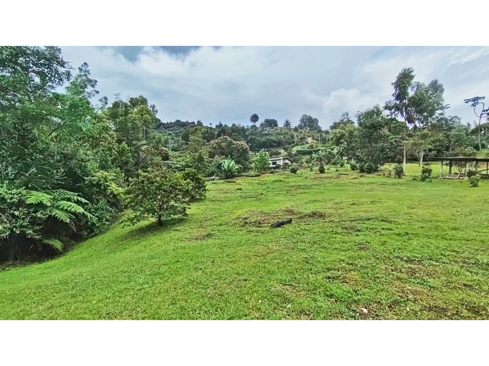 Vendo hermoso lote semi plano indep., El Tablazo Vereda La Oculta — foto 2