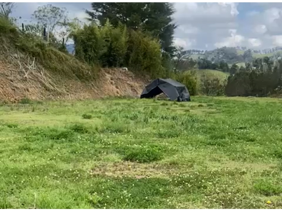 Vendo lote en El Retiro, linda vista, unidad cerrada con zonas comunes — foto 2