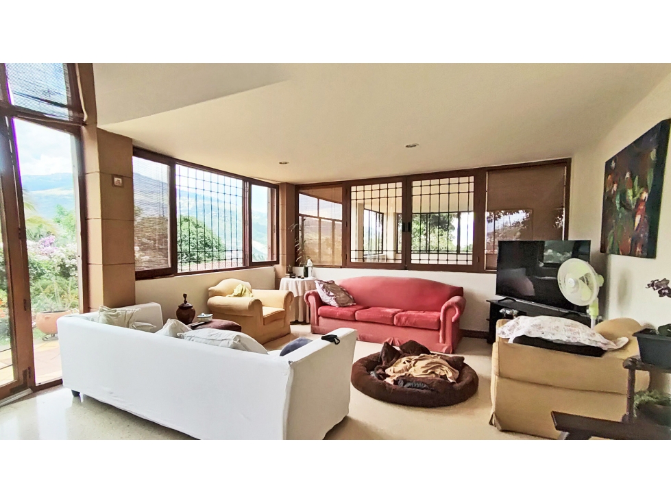 Vendo amplia casa de descanso en Copacabana en unidad cerrada — foto 6