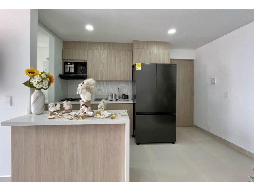 Vendo apto solo 1 años en La Estrella sector La Ferrería, piso alto — foto 3