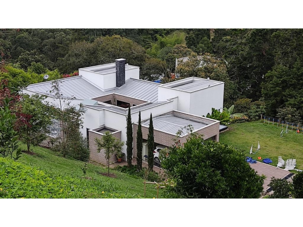 Moderna casa de 1 piso variante de Caldas en unidad cerrada - 1