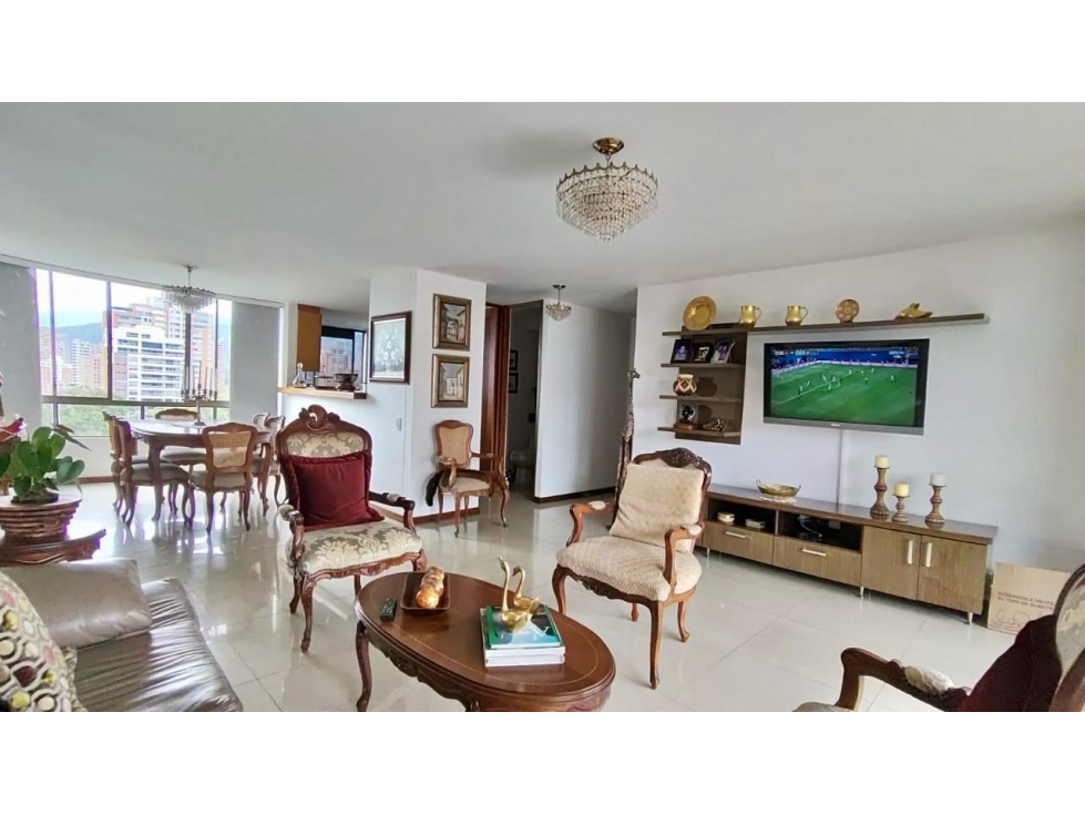 Vendo clásico apto sector Santafé, impecable, cero ruido, buena vista