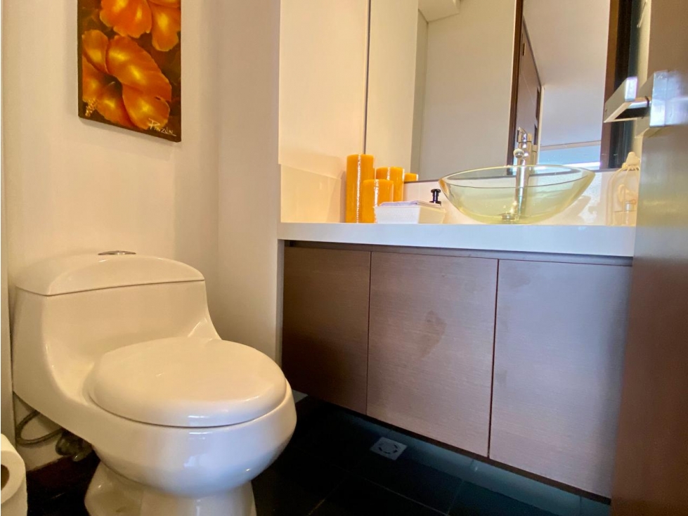 Vendo moderno apto piso alto, super vista, Inferior con El Campestre — foto 5