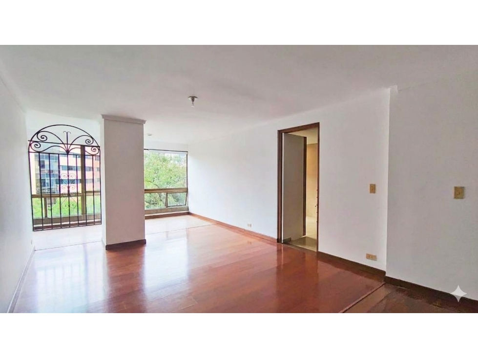 Vendo apto clásico de 197 M2 en Patio Bonito perfecto para remodelar — foto 2