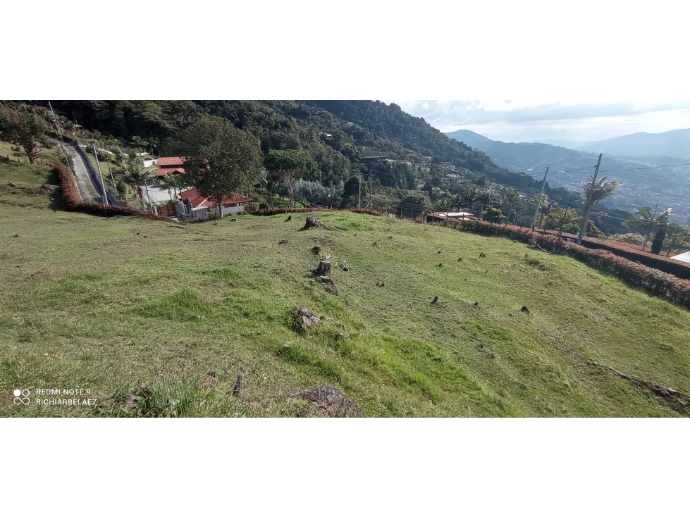 Lote independiente en Palmas con vista a la ciudad — foto 2