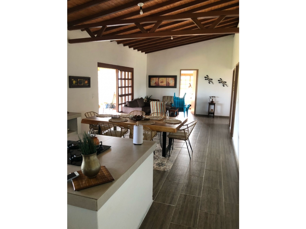 Vendo casa en Yolombó Vda. La Reina parcelación cerrada - 1