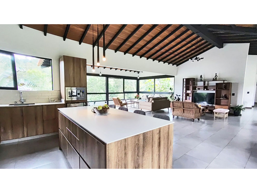 Vendo hermosa casa en parcelación cerrada en El Retiro — foto 2