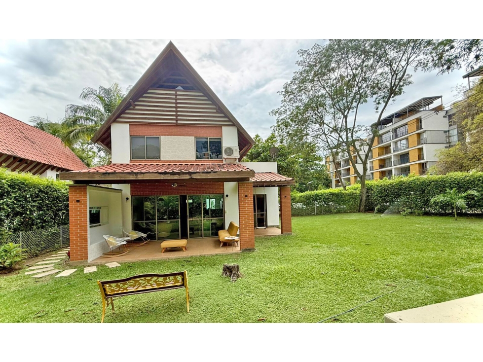 Vendo casa campestre en Santafe de Antioquia en unidad cerrada - 1