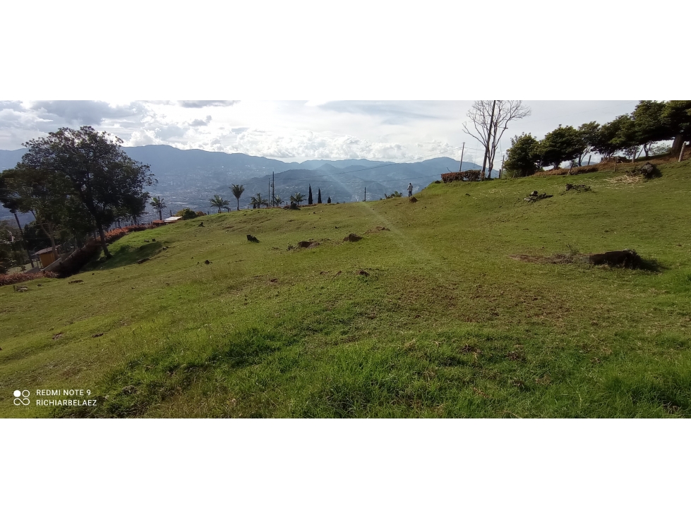 Lote independiente en Palmas con vista a la ciudad — foto 3