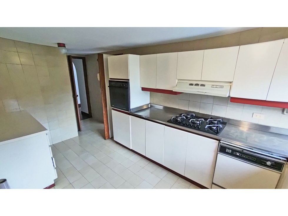 Vendo apto clásico de 197 M2 en Patio Bonito perfecto para remodelar — foto 5