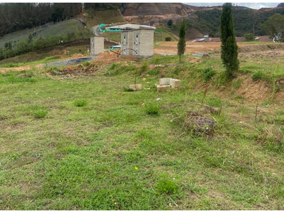 Vendo lote en El Retiro, linda vista, unidad cerrada con zonas comunes — foto 3