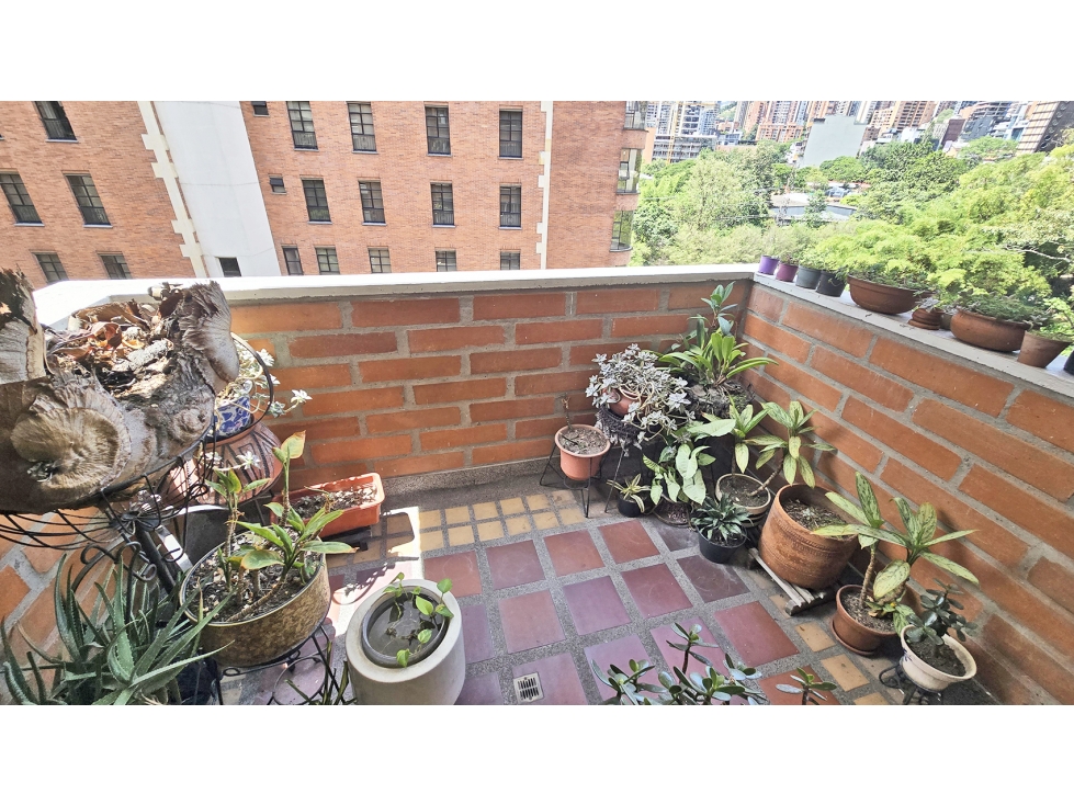 Vendo apto clásico sector Clínica Medellín, buen estado y/o remodelar — foto 5