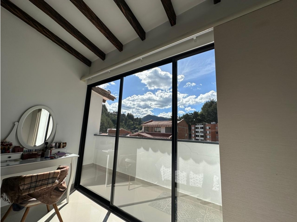 Vendo moderna Casa El Retiro, 2 pisos, Unidad abierta — foto 6