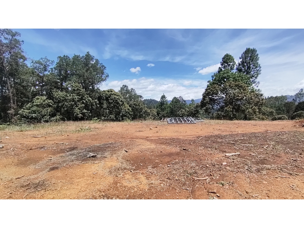 Vendo hermoso lote licencia de construcción OK, U. cerrada, El Retiro — foto 4