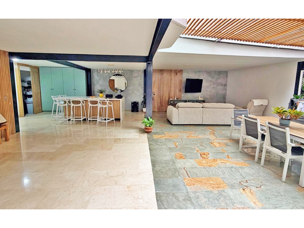 Vendo hermosa casa remodelada en la Concha, unidad cerrada completa — foto 4