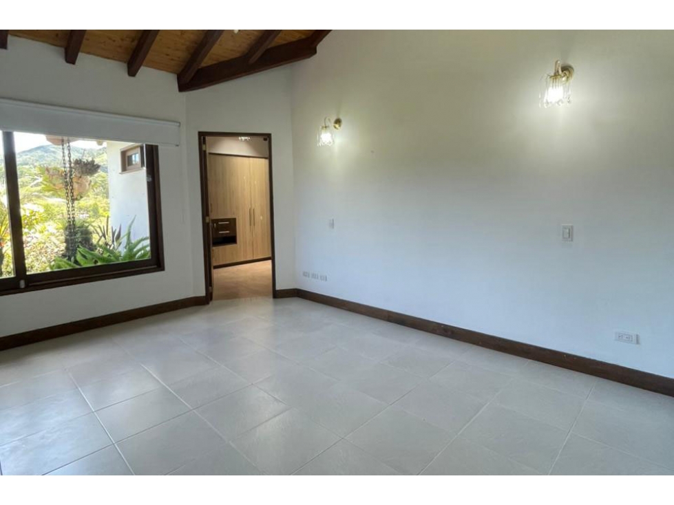 Vendo hermosa casa campestre 1 piso La Ceja a 5 mins. del parque — foto 5