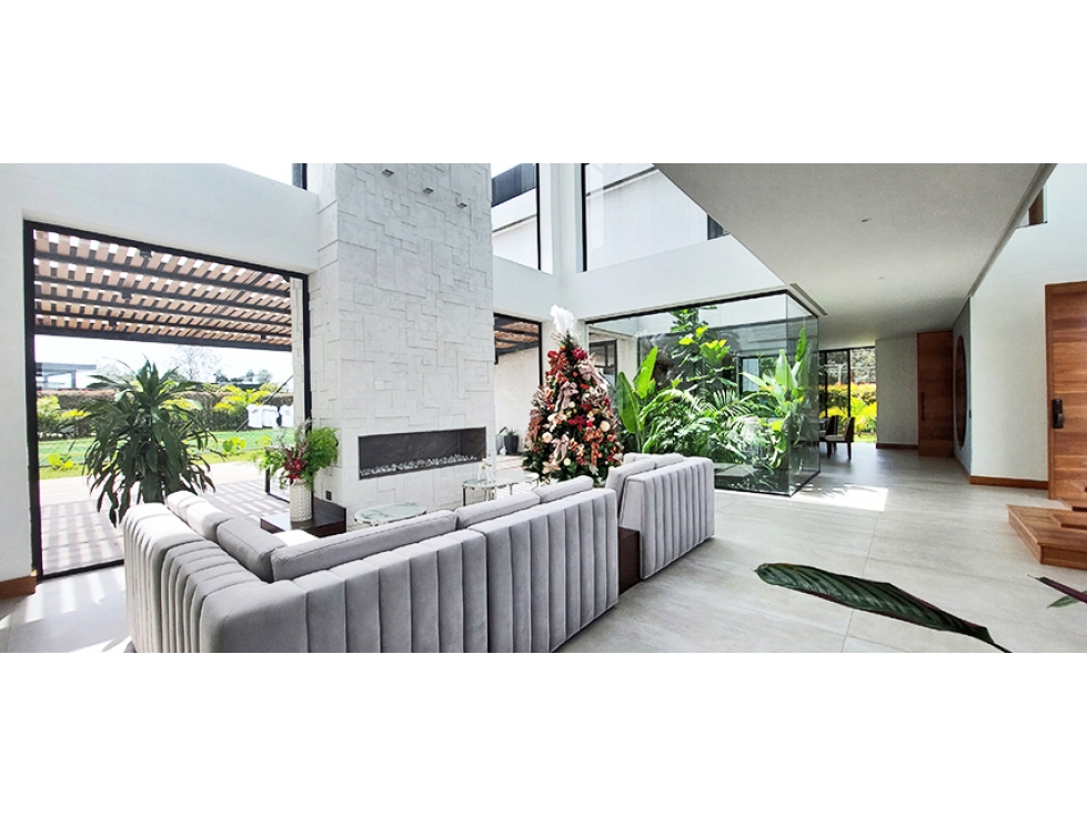 Vendo Moderna casa de 2 pisos, unidad cerrada, Llanogrande — foto 2