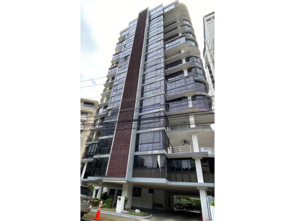 PH Aranjuez El Cangrejo / 167 m2 / 260K (RB)
