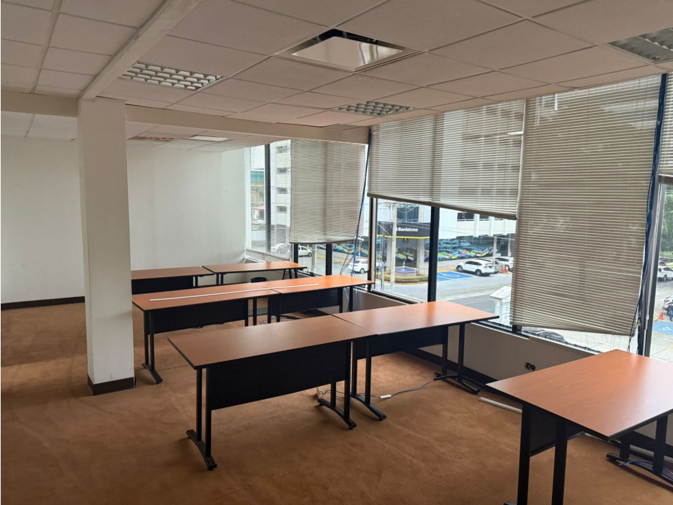 Oficinas en alquiler Av Samuel Lewis — foto 4