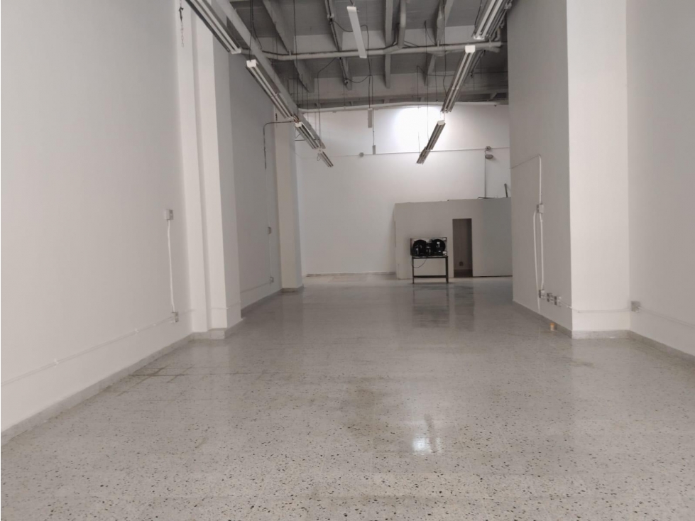 BODEGA EN ARRIENDO EN LA CANDELARIA COD 10183 — foto 6